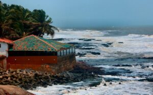 Anjuna Beach North Goa 1024x638 1