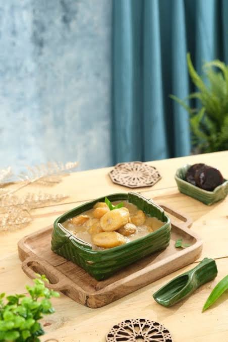 Leaf Plates (Pattal & Dona): Traditional Wisdom, Modern Choices,
